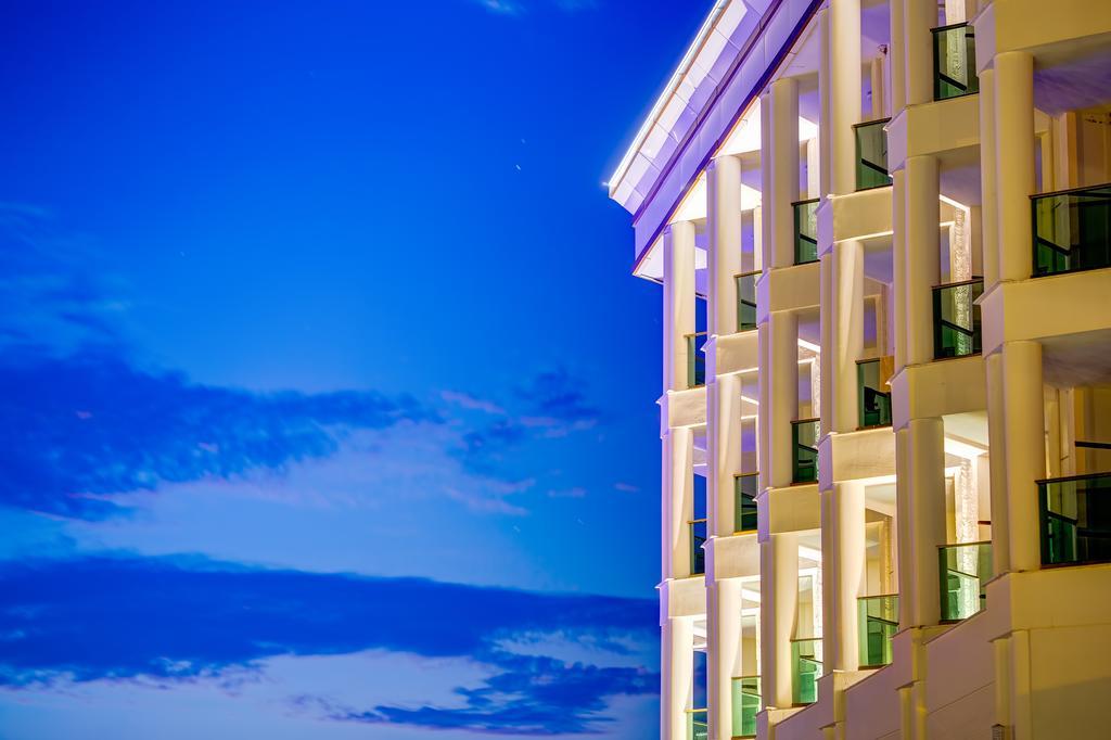 Kaynesia Spa & Wellness Hotel Turgutlu מראה חיצוני תמונה