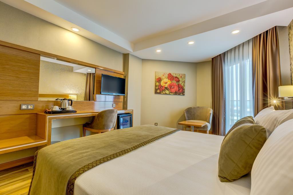 Kaynesia Spa & Wellness Hotel Turgutlu מראה חיצוני תמונה